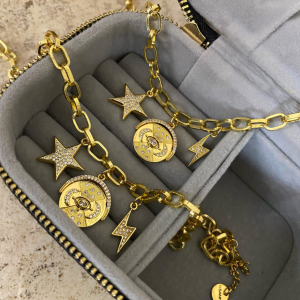 Cadena de eslabones con charms de luna, estrella y rayo enchapado en oro de 18K