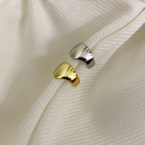 Cala Ear Cuff
