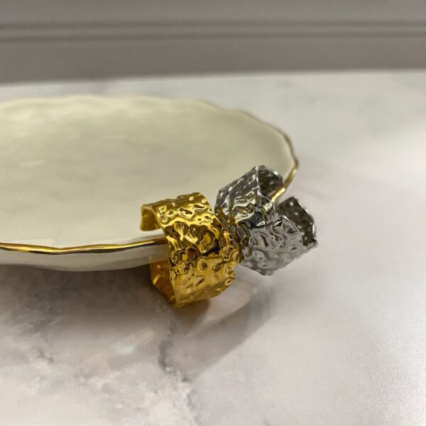 Irregular Ring