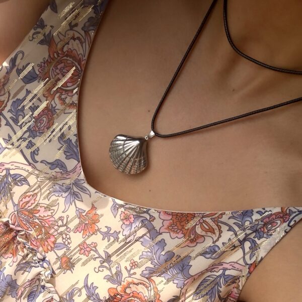 Coral Kiss Necklace
